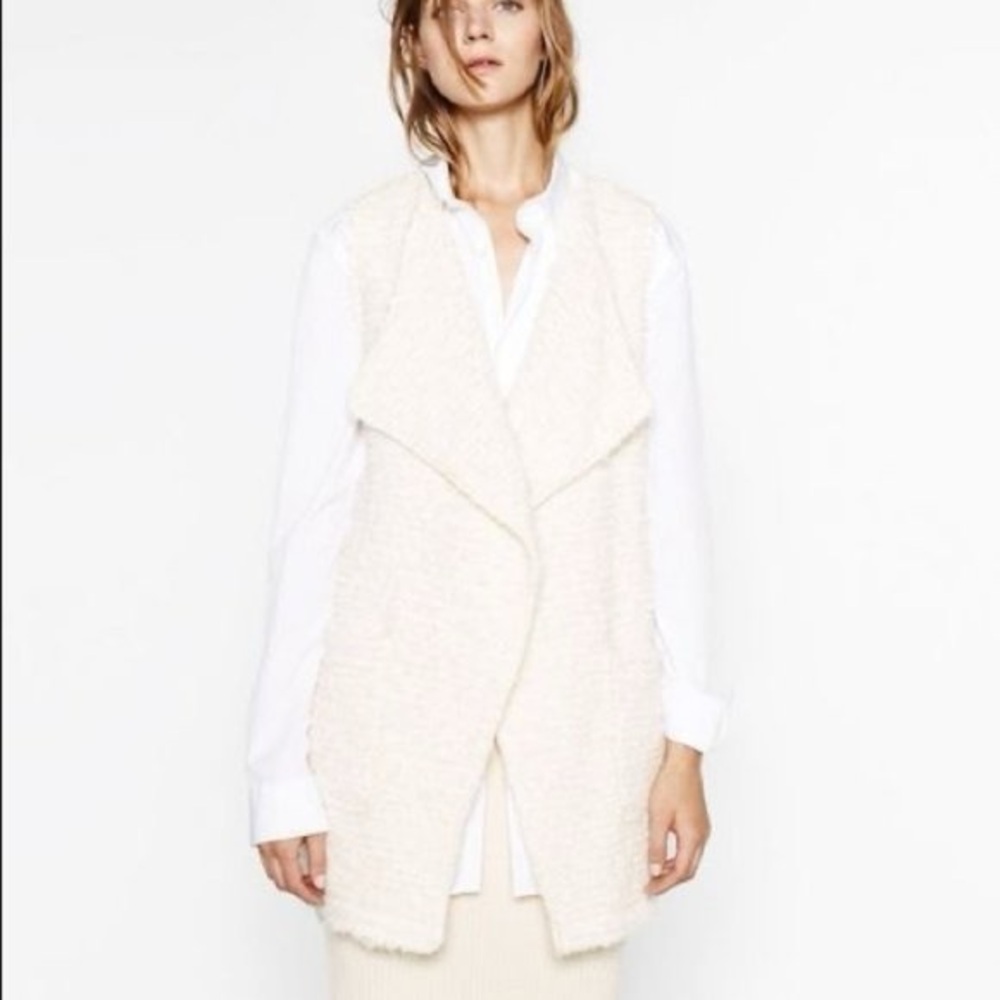 Zara Cream Sleeveless Open Front Vest